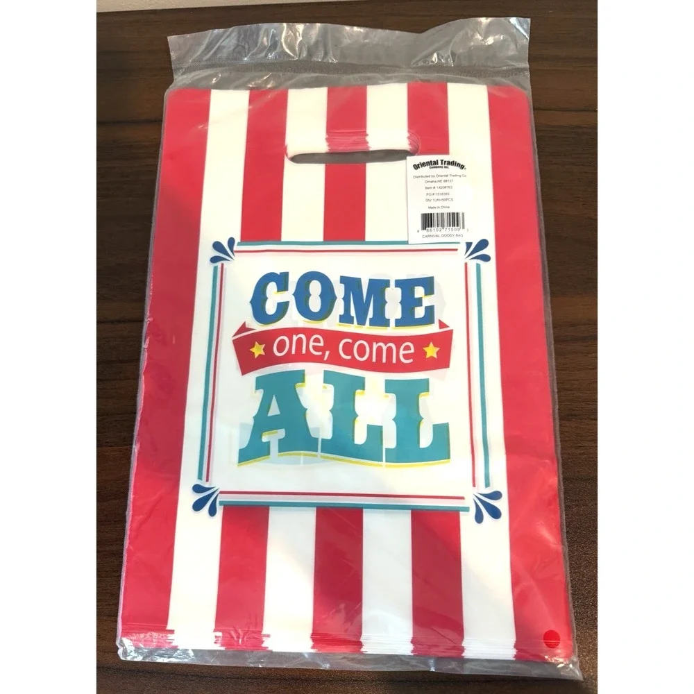 50 Pack Carnival Candy Bags Circus Themed Plastic Party Treat Bags Handle New